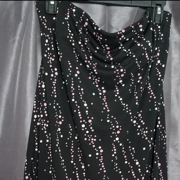 Dress - Picture 2 of 5